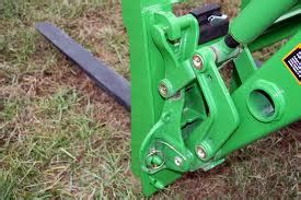 skid steer quick attach versus pin on|quick attach skid steer vs jdqa.